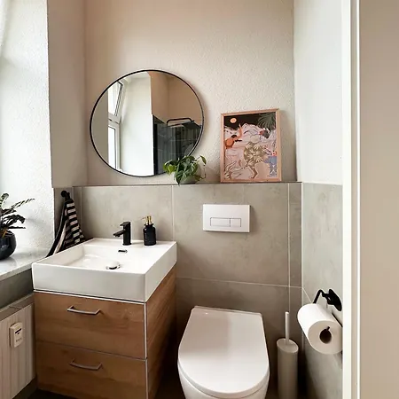 Apartamento Zentrales In Ehemaligem Ladengeschaeft Mit Parkplatz In