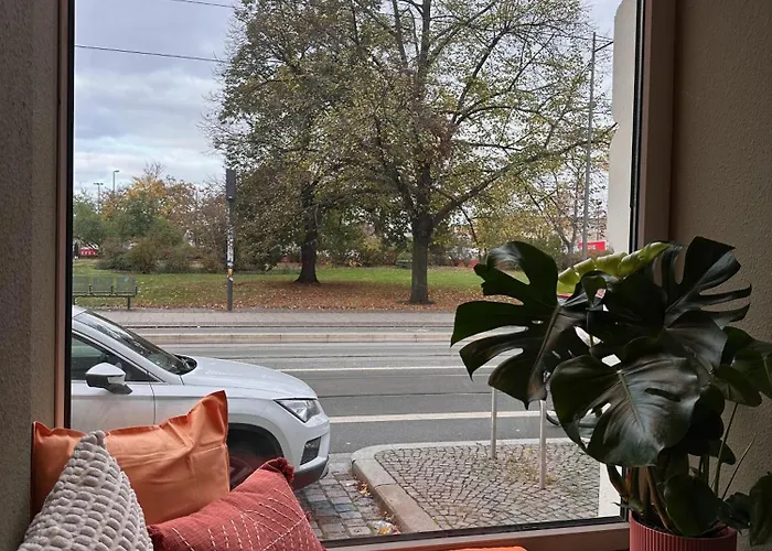 Apartament Zentrales In Ehemaligem Ladengeschaeft Mit Parkplatz In *